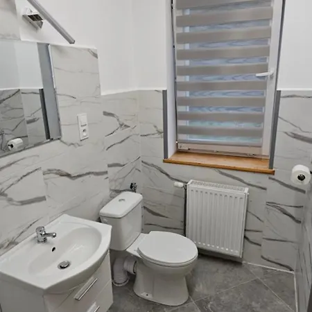 Nowjus 게스트하우스 Grzmiaca (Walbrzych)