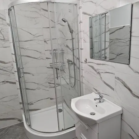 Nowjus * Grzmiaca (Walbrzych)